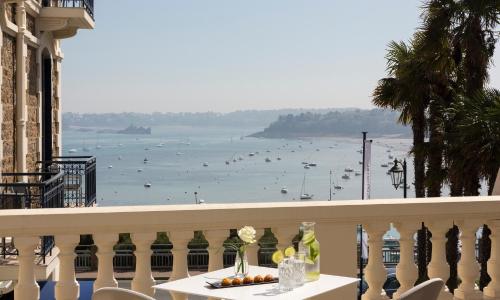 Hôtel Barrière Le Grand Hôtel Dinard - photo 1